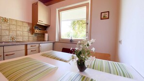 Imagen sin descripción, 5 de 9, botón