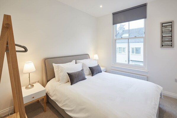 Apartment | 2 bedrooms, iron/ironing board, free WiFi, bed sheets - Apartment A Cornerhouse Apartments (Saltburn-by-the-Sea)
