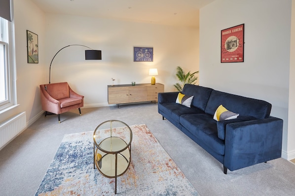 Apartment | Living room