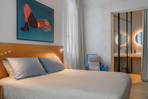 Exclusive Apartment (Bomben) | Premium bedding, down comforters, Select Comfort beds, minibar - Leoni di Collalto Palace (Treviso)
