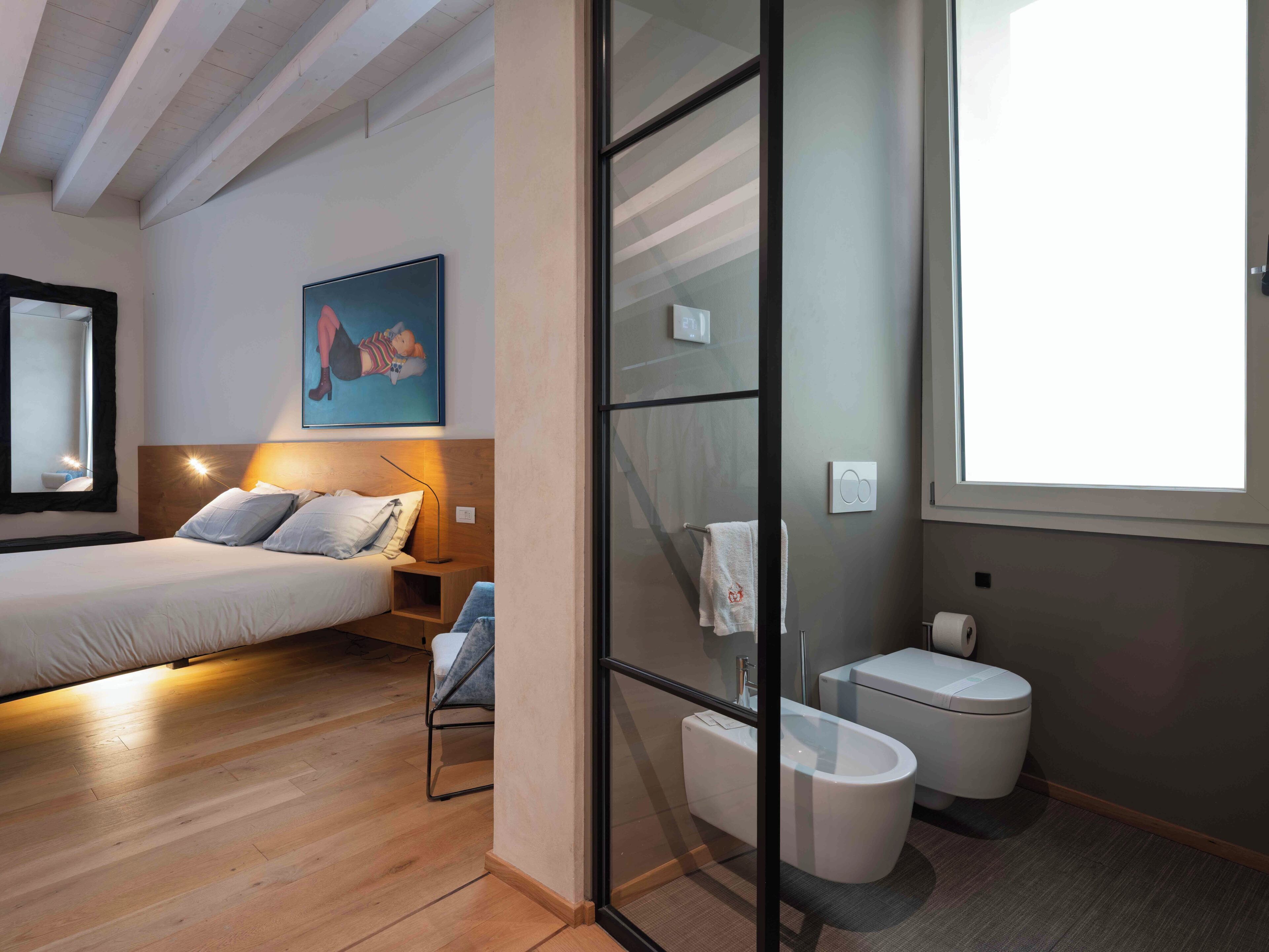 Exclusive Apartment (Bomben)