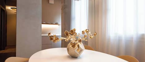 エクスクルーシブ アパートメント (Bomben) | 専用キッチン | 冷蔵庫、電気ポット