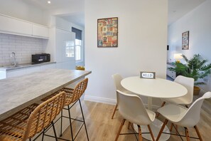 Apartment | Dining room