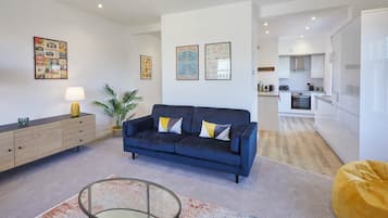 Apartment | Living room | 30-inch Smart TV with digital channels, TV