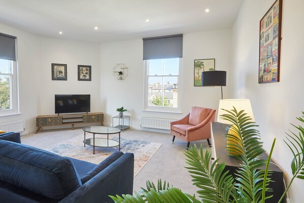 Apartment | Living room