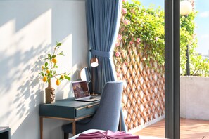 Living area - HOME Hotel (Ho Chi Minh City)