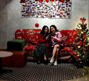 Reception - HOME Hotel (Ho Chi Minh City)