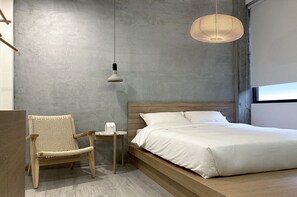 Kahden hengen comfort-huone | Pimennysverhot, ilmainen Wi-Fi, vuodevaatteet