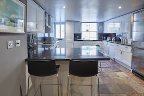 Cottage | Private kitchen