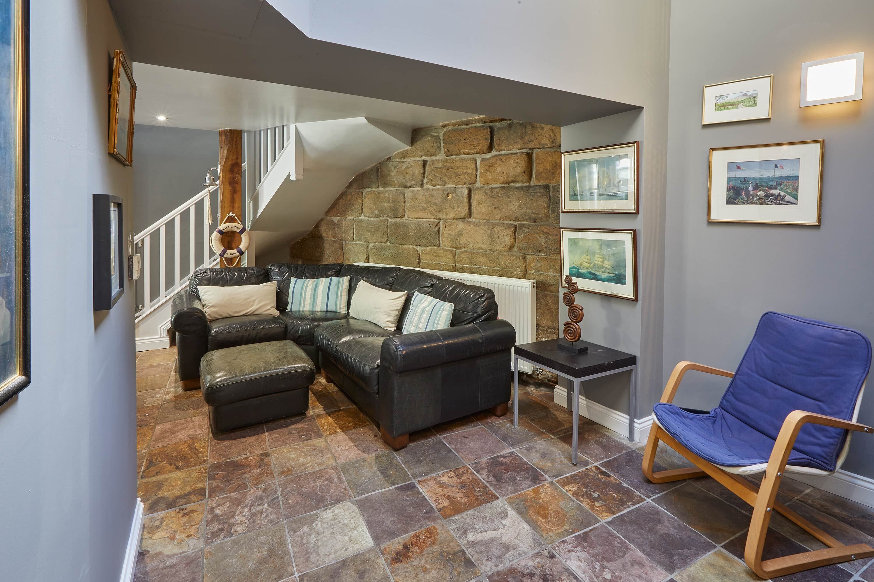 Cottage | Living area | Flat-screen TV