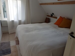 4 Schlafzimmer, Bügeleisen/Bügelbrett, Babybetten, Reisekinderbett