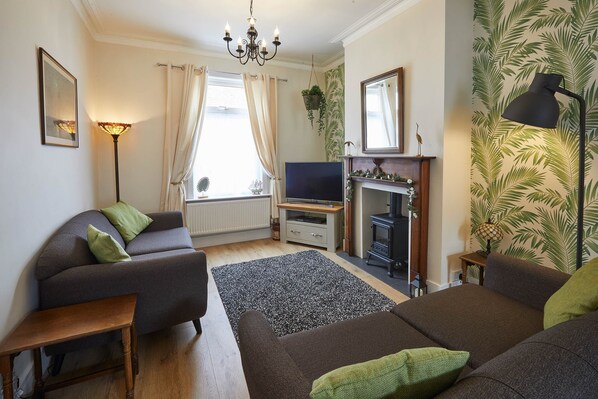 House | Living area - Ammonite House (Whitby)