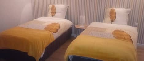 3 chambres, fer et planche Ă repasser, Wi-Fi gratuit