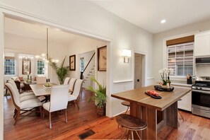 Dining - Chic Historic Home | Private Patio (Savannah)