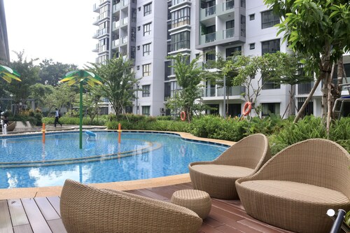 Spacious and Modern Service Apartment in Hochiminh