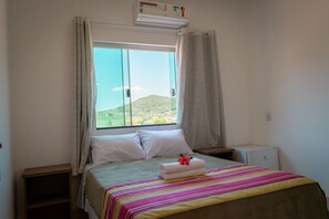 Double Room | Minibar, free WiFi, bed sheets - Pousada Recanto das Vertentes (Capitólio)