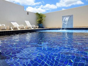 Outdoor pool - Pousada Recanto das Vertentes (Capitólio)