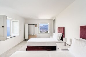 6 bedrooms, iron/ironing board, WiFi, bed sheets