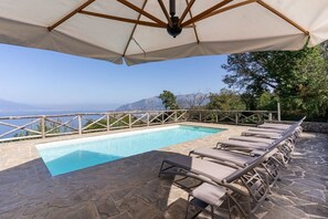 Pool - Villa Giulia: Views, Pool & Concierge by Feeling Italy (Sorrento)