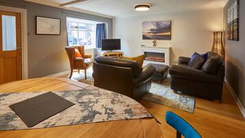 House | Dining room