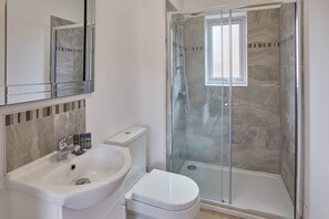 House | Bathroom | Towels