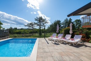 Pool - House Viola up to 7 People with private Pool in Labin by 22Estates (Labin)