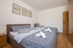 2 bedrooms, free WiFi, bed sheets