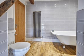 House | Bathroom