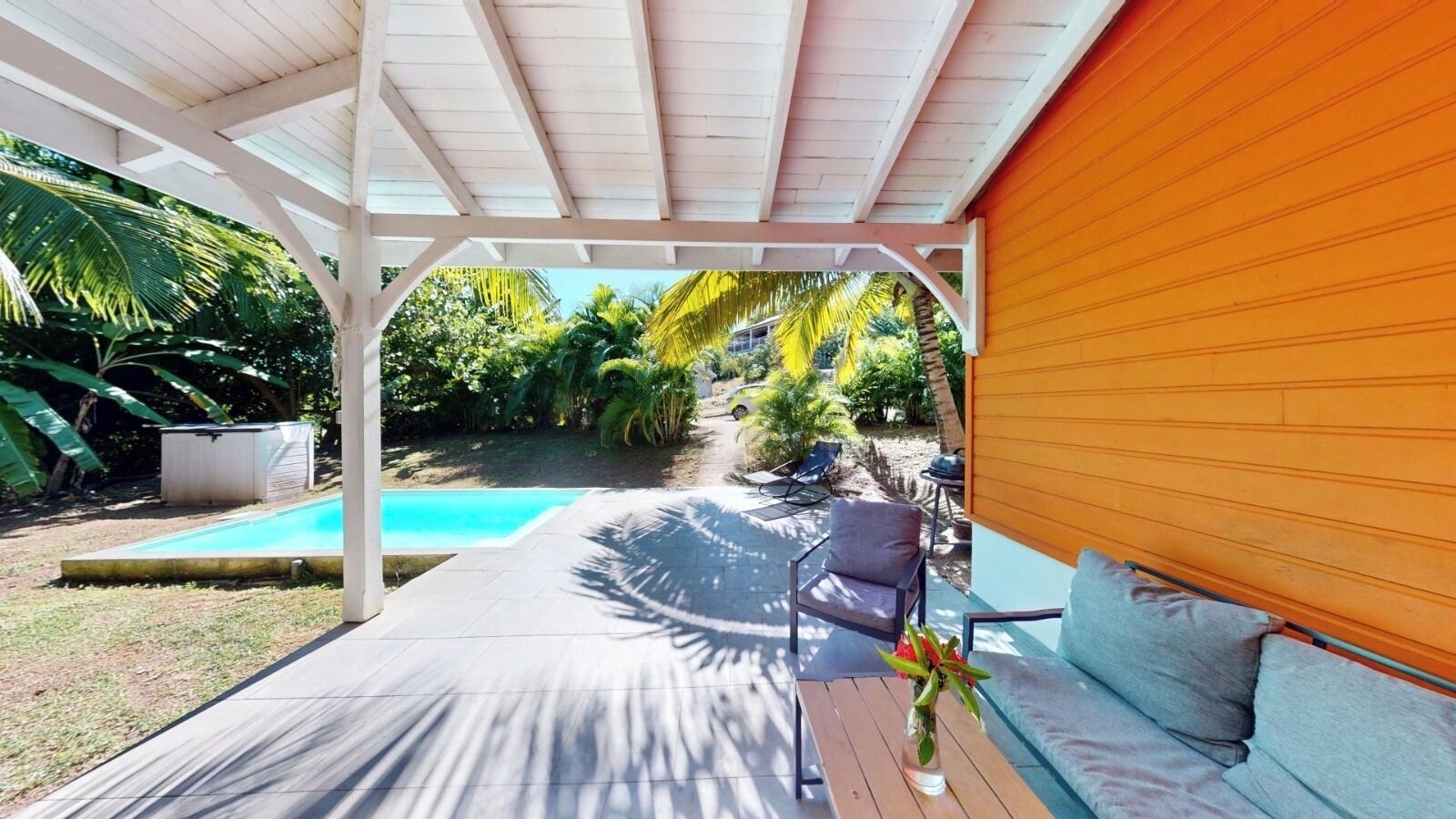 Alberca al aire libre 