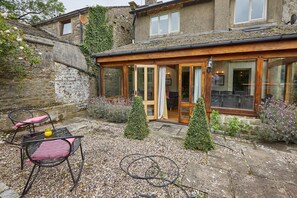 House | View from room - The Old Post Office (Skipton)