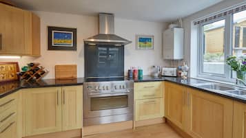 House | Private kitchen