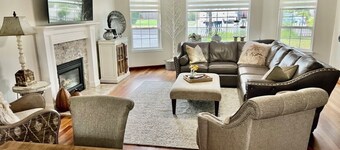 Enchanting 3 BR, minutes from Winerys, Snow Sking, exhilarating Rafting Tours.