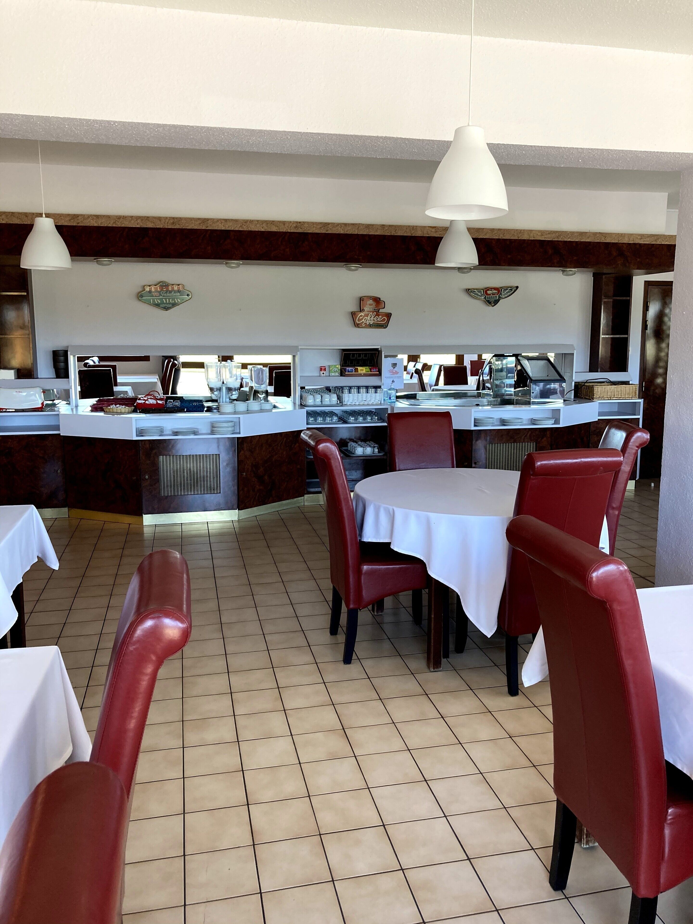 Foto - Brit Hotel Essentiel Moulins Avermes