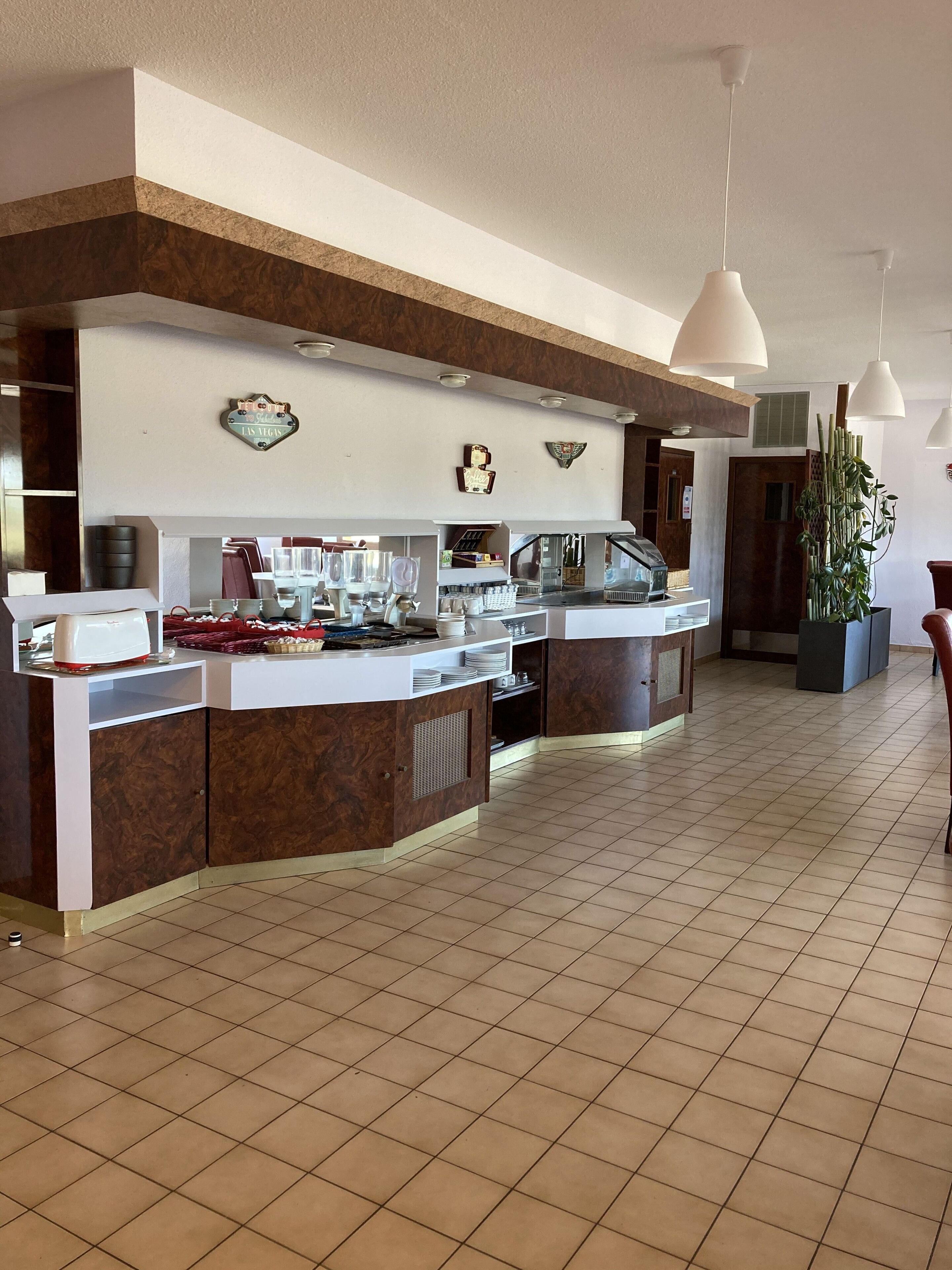 Foto - Brit Hotel Essentiel Moulins Avermes