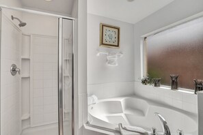 하우스 (5 Bedrooms) | 욕실