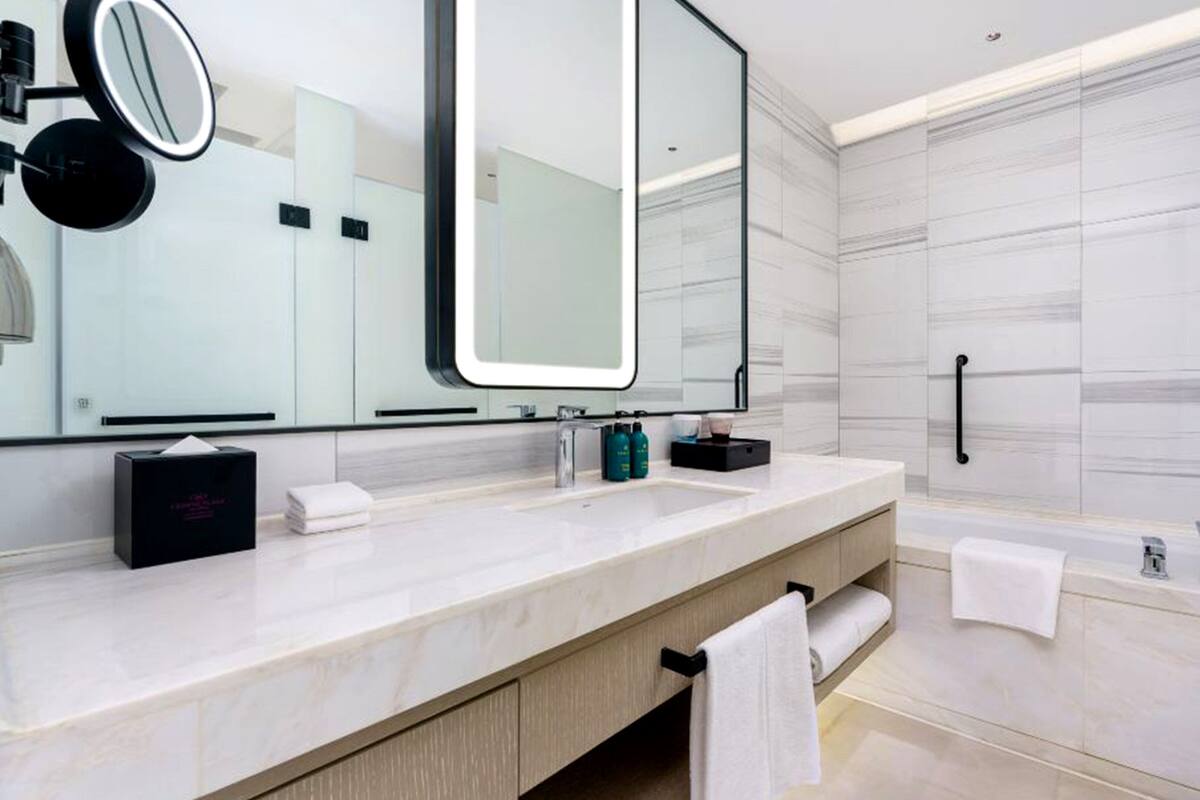 Room amenity