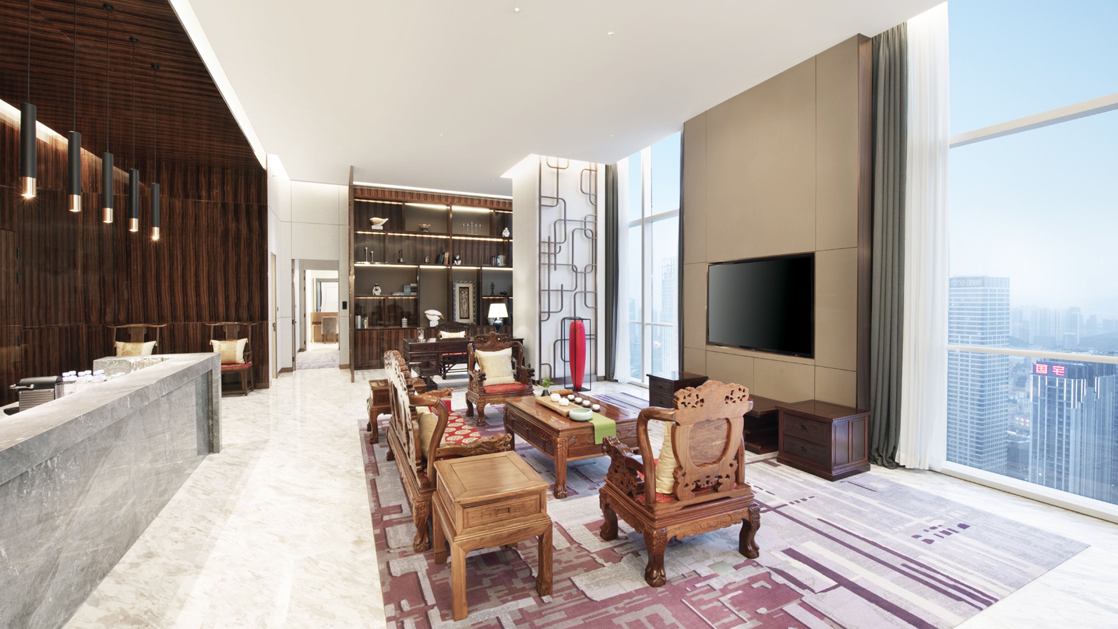 Suite Royale | Minibar, coffres-forts dans les chambres, bureau, chambres insonorisées