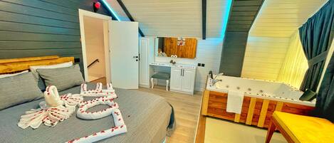 家庭單棟小屋, 2 間臥室, 湖景 | 書桌、隔音、免費 Wi-Fi