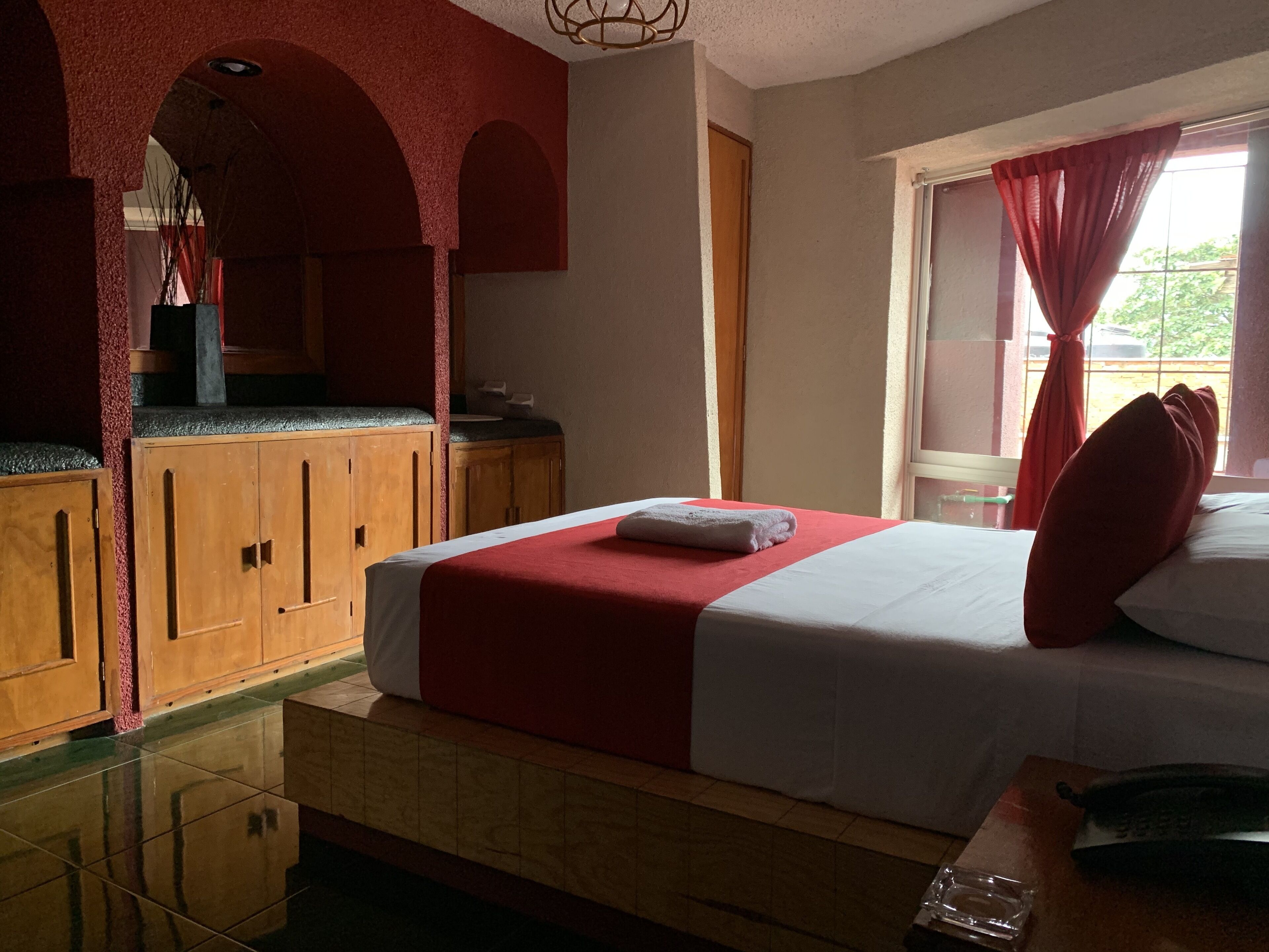 comfort double room single use | 1 bedroom, premium bedding, pillow-top beds, free wifi