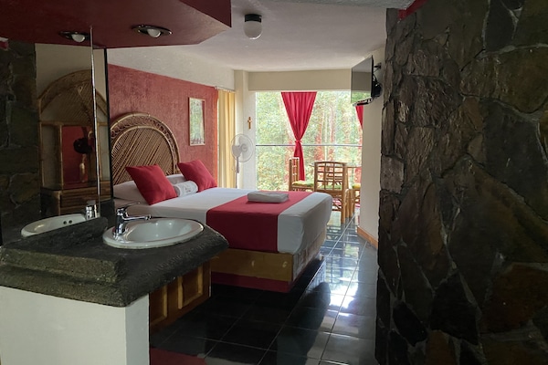 Comfort Double Room Single Use | Premium bedding, pillowtop beds, free WiFi, bed sheets