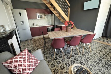 a48cf3a3-c685-4f91-9d82-84940a4037ce