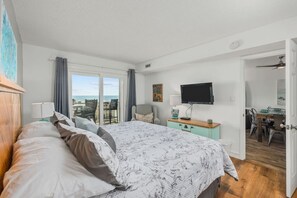 3 bedrooms, iron/ironing board, travel cot, WiFi