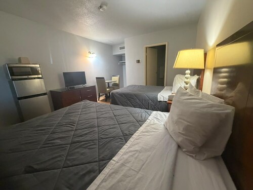 Greeley University Inn By Capital O I-25