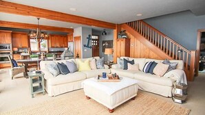 House, Multiple Beds (Pearl By the Sea) | Living room - Pearl By the Sea (Gleneden Beach)