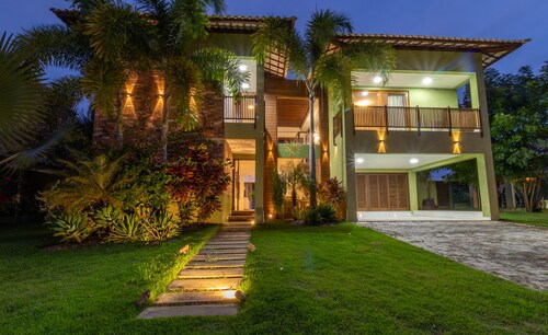 PF03 Casa Alto Padrão - Praia do Forte