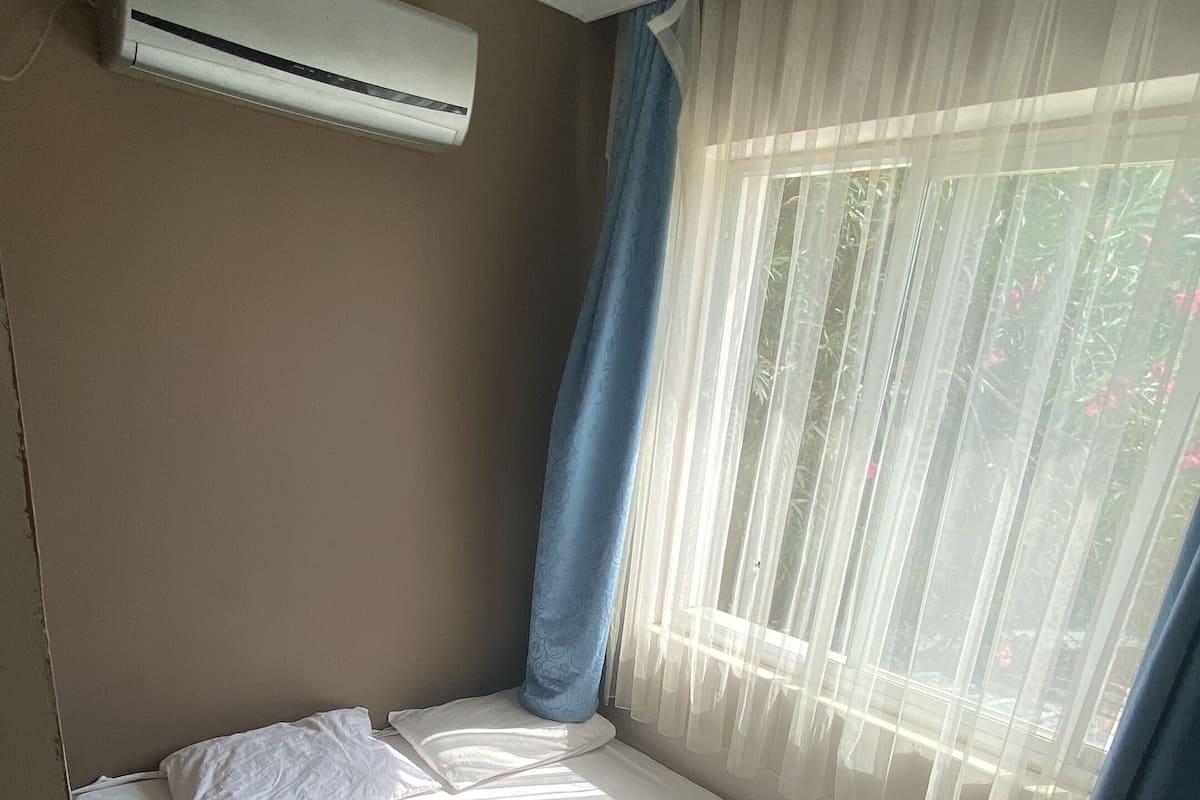 Habitación doble | Tabla de planchar con plancha