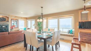 House, Multiple Beds (Surf and Sand) | 4 bedrooms