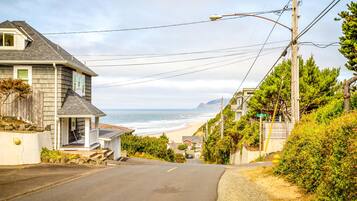 House, Multiple Beds (Surf and Sand) | Exterior