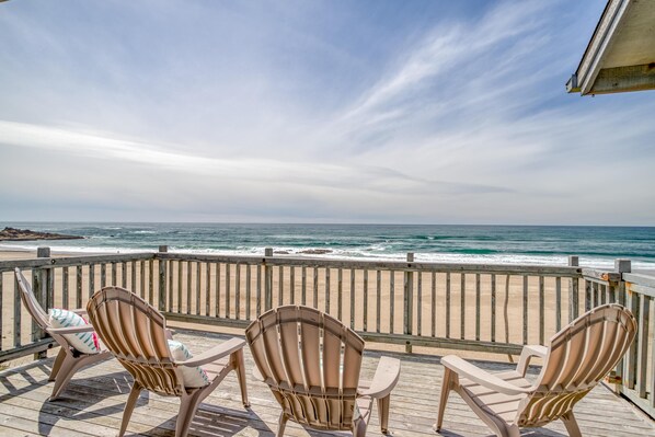 House, Multiple Beds (Salt Air) | Balcony