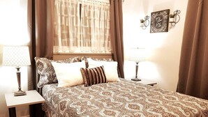 6 chambres, fer et planche à repasser, lit parapluie, Wi-Fi gratuit